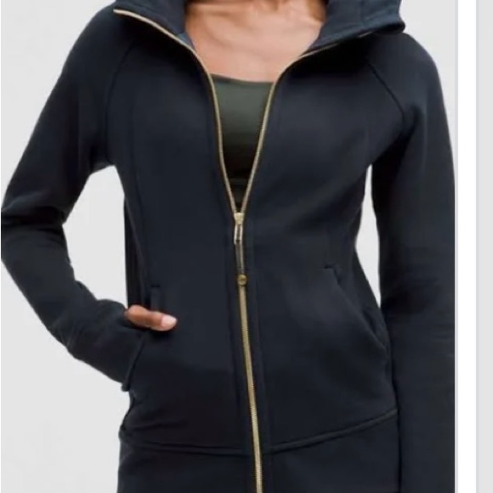 Lululemon Navy Blue Athletic Wear